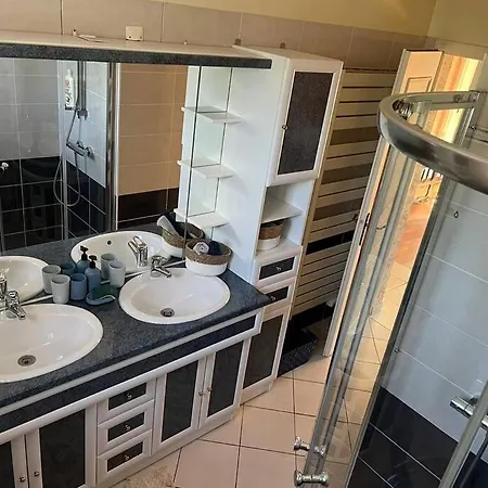 Holiday home Les Cedres Landais, Belle Maison Notre-Dame-des-Landes